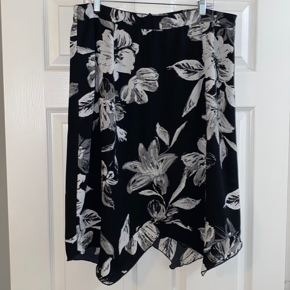 Zac & Rachel Skirt